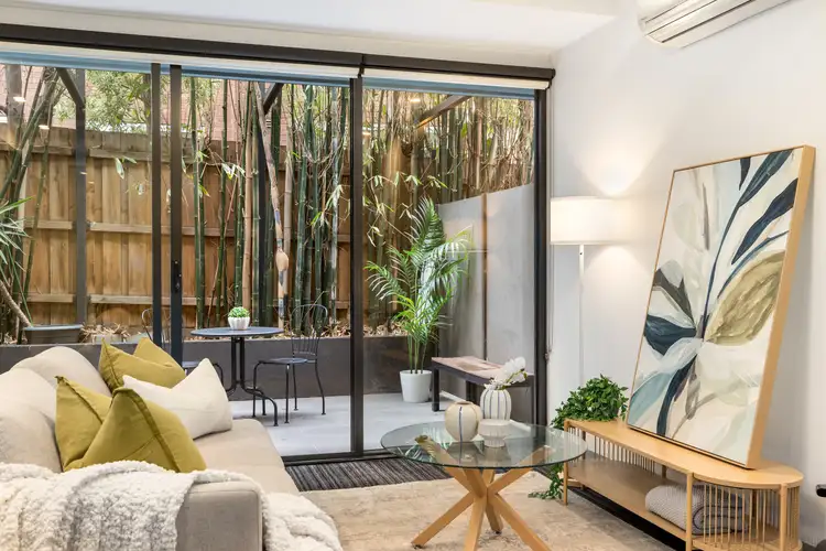 Fifth view of Homely apartment listing, 11/17 Robe Street, St Kilda VIC 3182