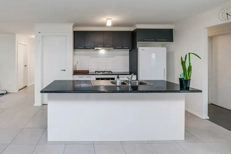 Second view of Homely unit listing, 2/8 Julian Court, Epsom VIC 3551
