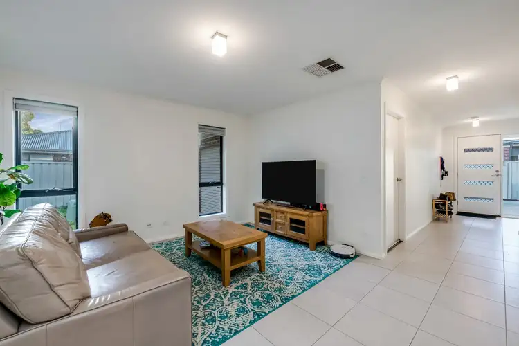 Fifth view of Homely unit listing, 2/8 Julian Court, Epsom VIC 3551