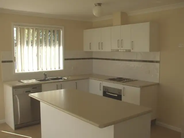 Second view of Homely unit listing, 3/7 Grace Court, Wodonga VIC 3690