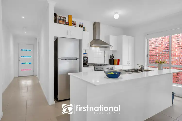 Fifth view of Homely house listing, 8 Elderberry Way, Pakenham VIC 3810