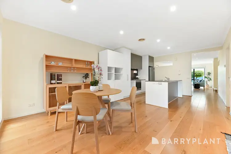 Fifth view of Homely townhouse listing, 33 Waverley Park Drive, Mulgrave VIC 3170