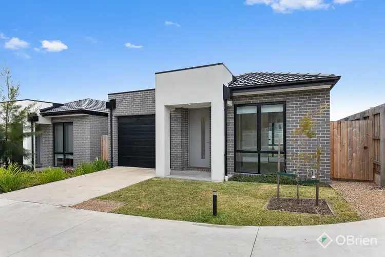 Main view of Homely unit listing, 6 Pindari Crescent, Langwarrin VIC 3910