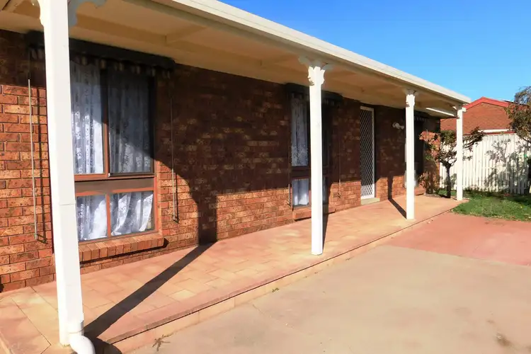 Second view of Homely unit listing, 2/14 Wirilda Close, Wodonga VIC 3690