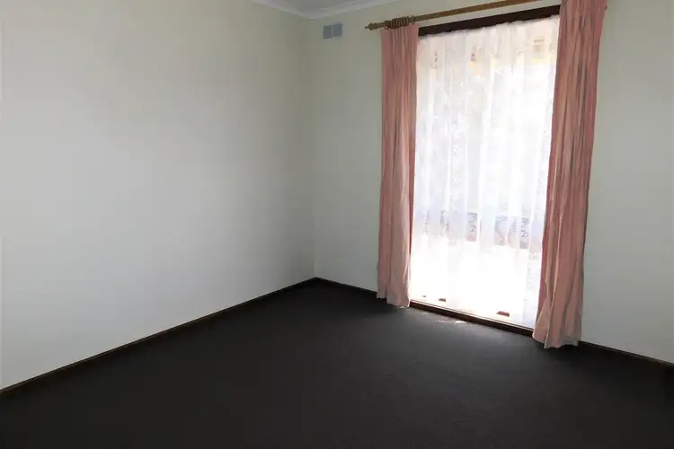 Fifth view of Homely unit listing, 2/14 Wirilda Close, Wodonga VIC 3690