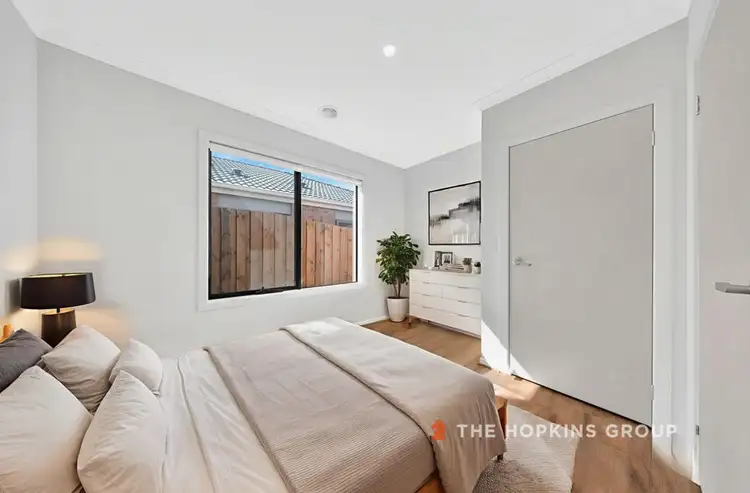 34 Stakes Boulevard, Manor Lakes VIC 3024