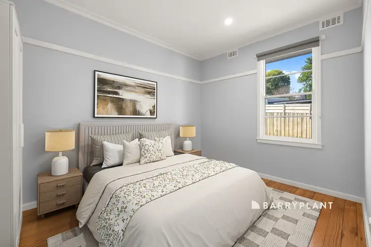 Sixth view of Homely house listing, 2 Ronalds Court, Drouin VIC 3818