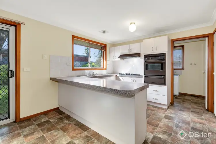 Fourth view of Homely house listing, 2 Pamela Court, Werribee VIC 3030