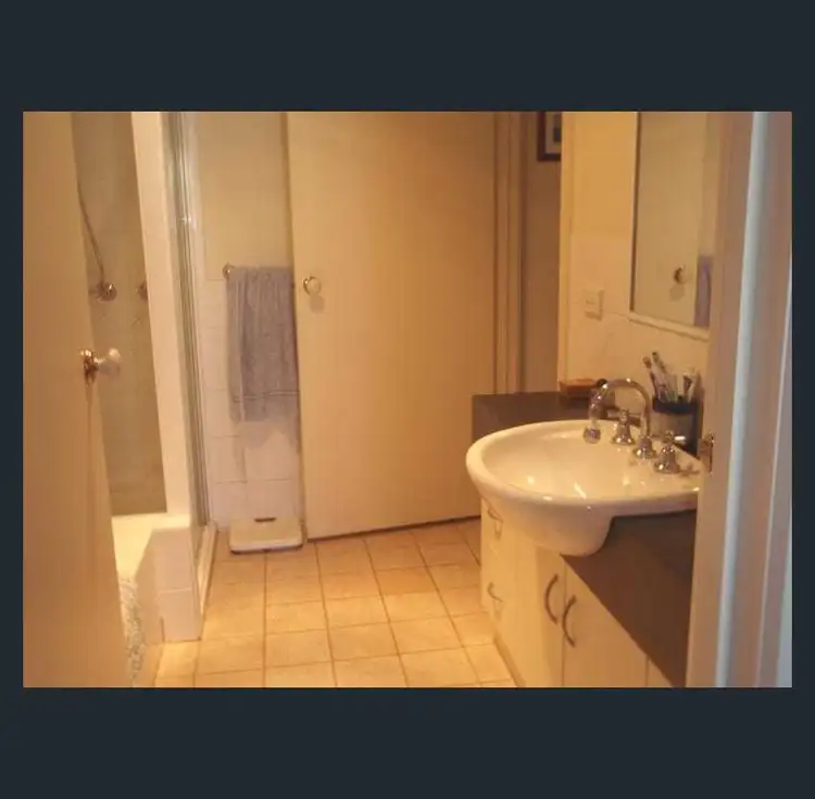 Fifth view of Homely unit listing, 2/6 Argyle Street, Frankston VIC 3199