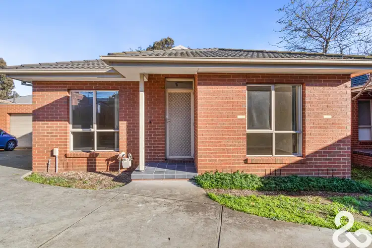 Second view of Homely unit listing, 2/2 Kenilworth Street, Reservoir VIC 3073