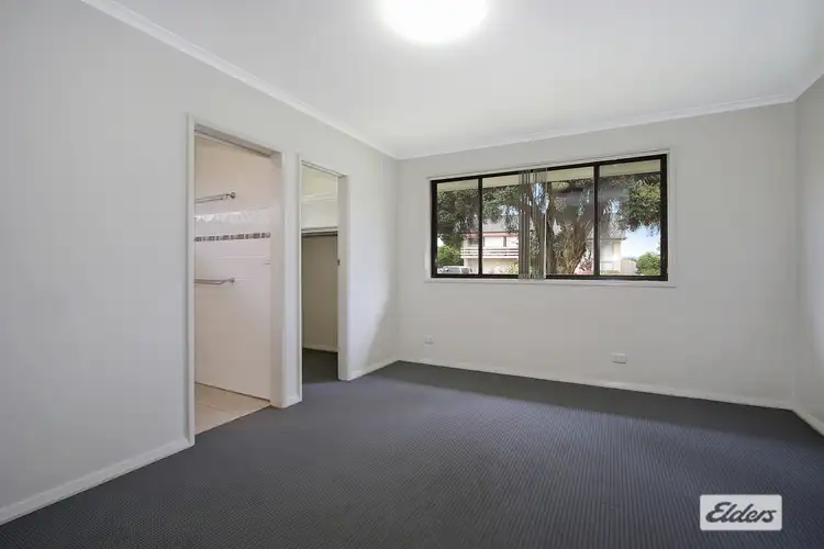 Fourth view of Homely unit listing, 2/943 Duffy Crescent, North Albury NSW 2640