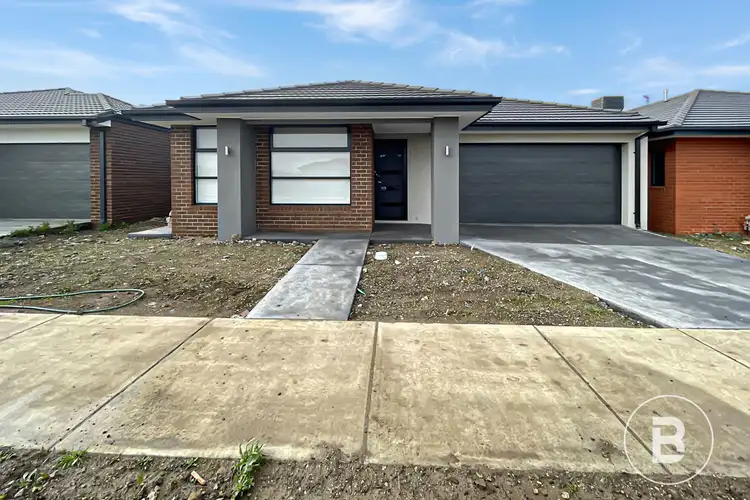 3 Valdes Avenue, Winter Valley VIC 3358