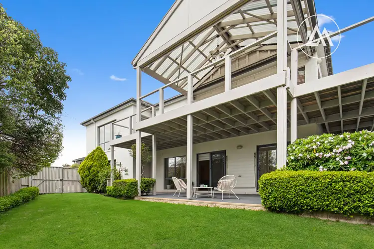 Second view of Homely house listing, 5 Ashwood Close, Langwarrin VIC 3910