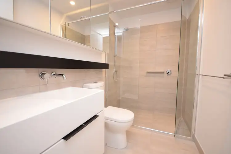 Fifth view of Homely apartment listing, 206/40-44 Pakington Street, St Kilda VIC 3182