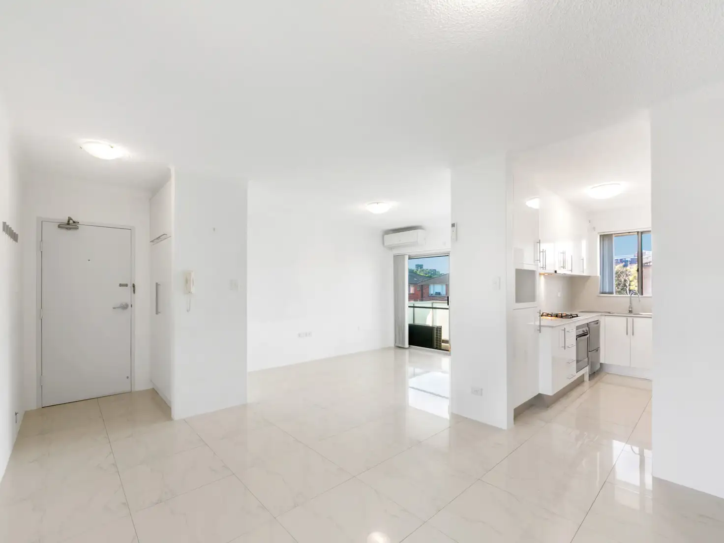 Main view of Homely apartment listing, 5/20 Barber Avenue, Eastlakes NSW 2018