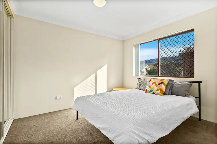 Fourth view of Homely unit listing, 5/18 Ocean Street, Thirroul NSW 2515