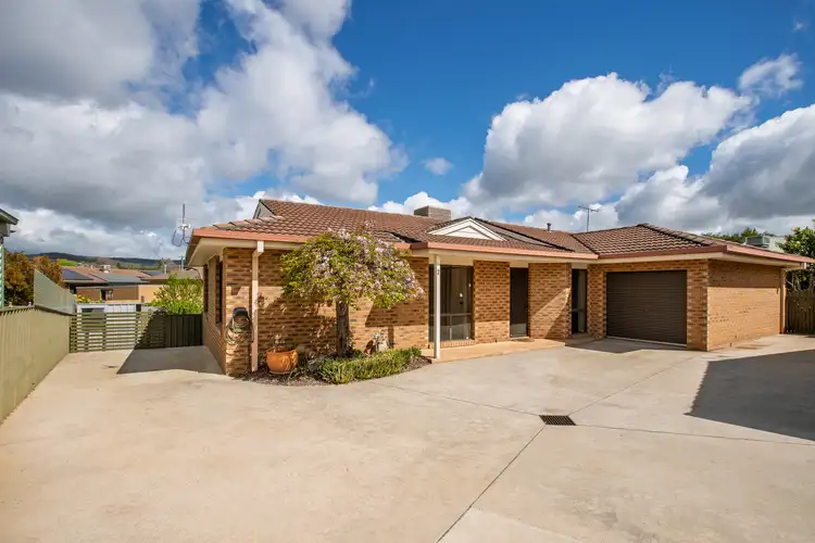 2/8 John Court, North Albury NSW 2640