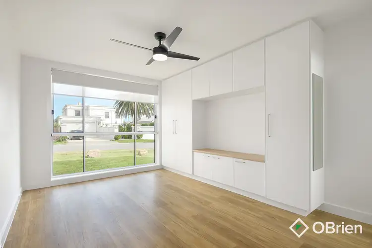 Second view of Homely unit listing, 2/13 Cliff Road, Frankston VIC 3199