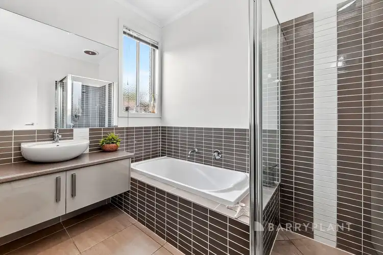 Fifth view of Homely townhouse listing, 2/89 Bentons Road, Mornington VIC 3931