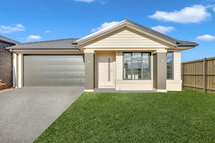 18 Taxon Road, Weir Views VIC 3338