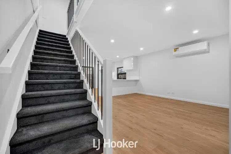 Sixth view of Homely townhouse listing, 1/28 Fugosia Street, Doveton VIC 3177