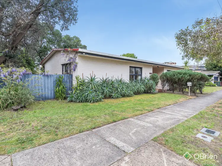 39 Kananook Avenue, Seaford VIC 3198
