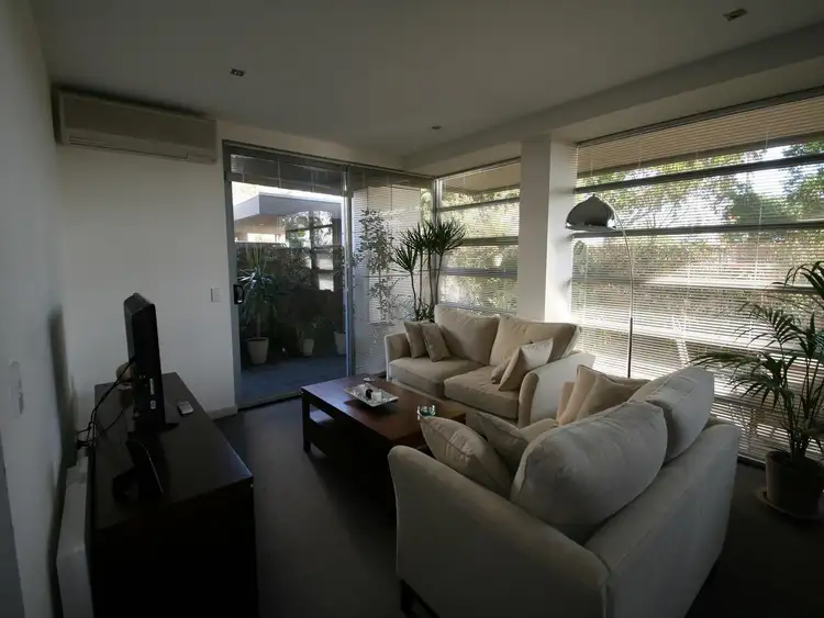 Third view of Homely apartment listing, 1/114 Mason Street, Newport VIC 3015