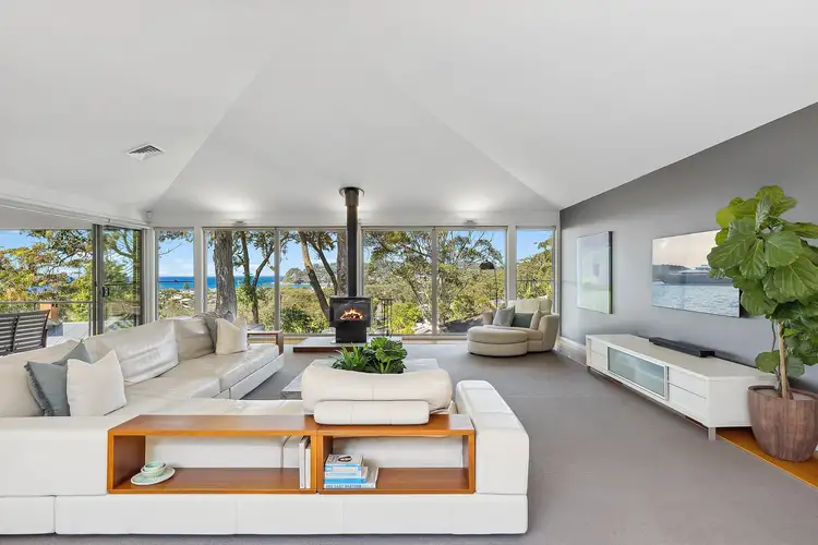 7 Beachcomber Parade, North Avoca NSW 2260