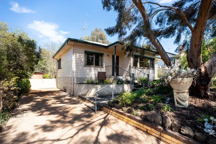 1 Thomas Street, Castlemaine VIC 3450