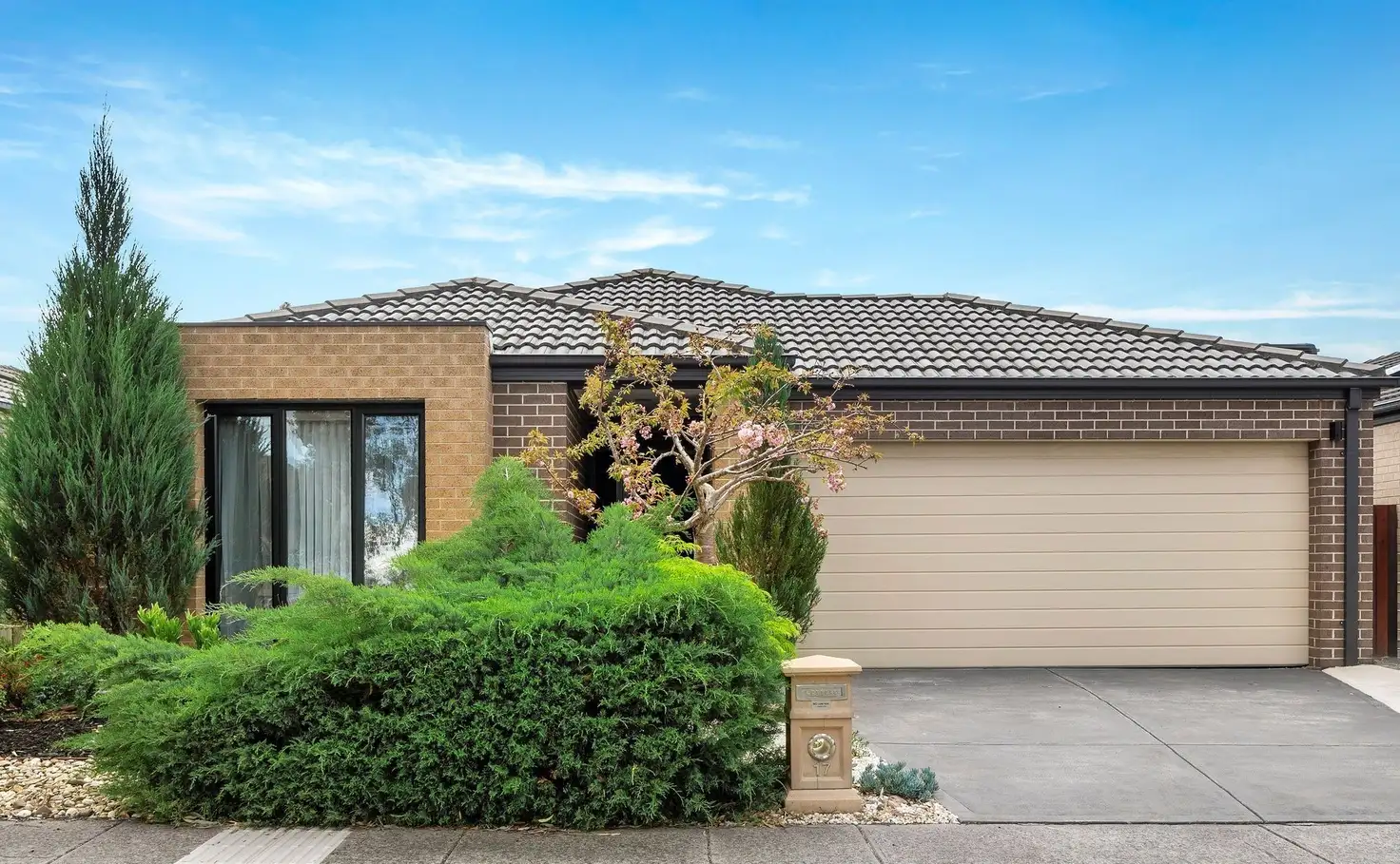 Main view of Homely house listing, 17 Vichy Avenue, Doreen VIC 3754