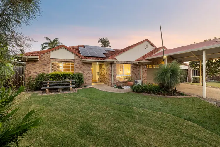 5 Marlin Place, Manly West QLD 4179