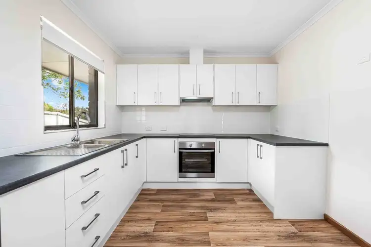 9 Inverbrackie Close, Woodside SA 5244