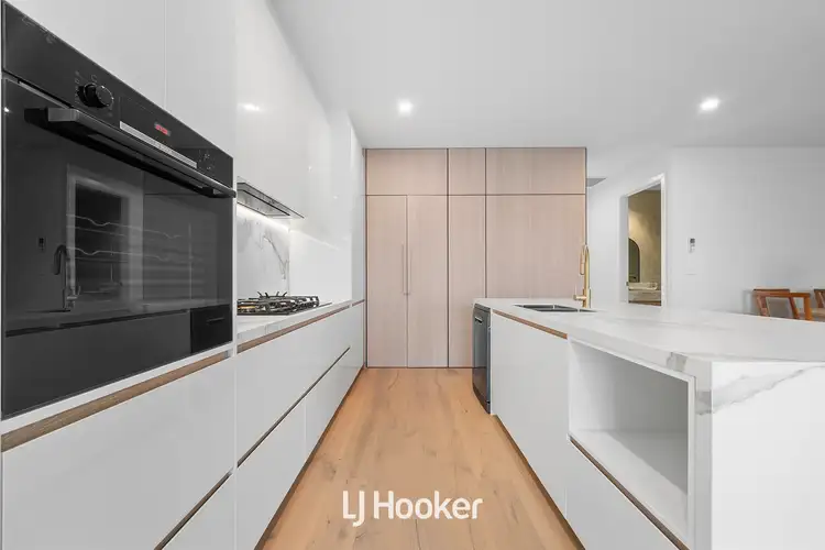 Sixth view of Homely townhouse listing, 2/4 Farmers Way, Narre Warren VIC 3805