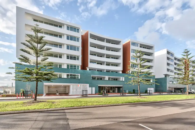 101/25 Honeysuckle Drive