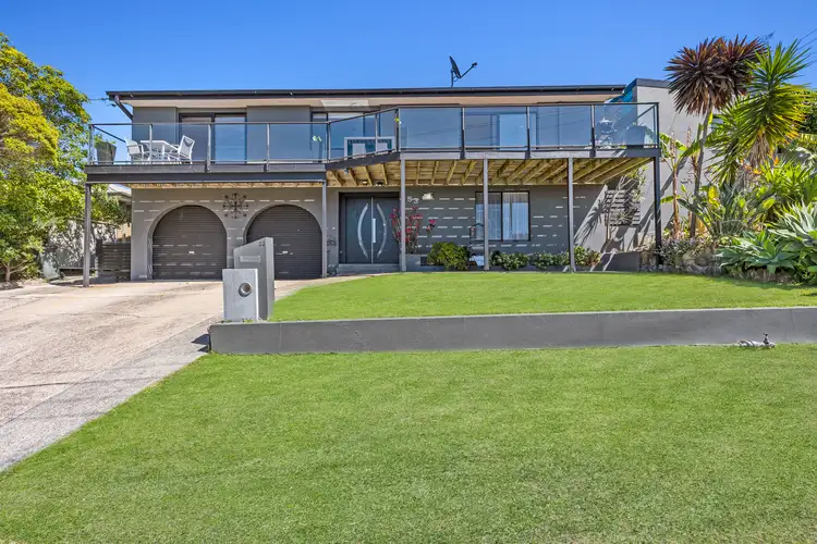 53 Pacific Road, Surf Beach NSW 2536