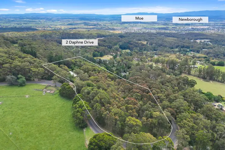 2 Daphne Drive, Moe South VIC 3825