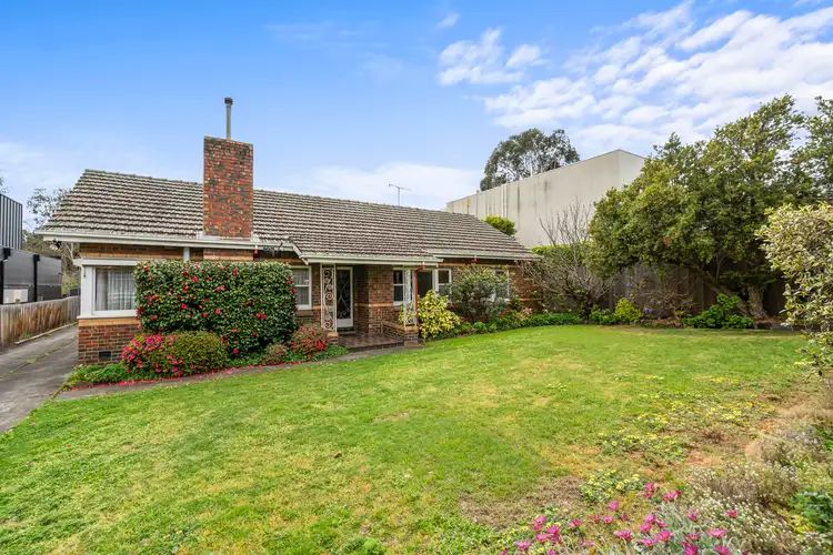 35 Renwick Street, Glen Iris VIC 3146