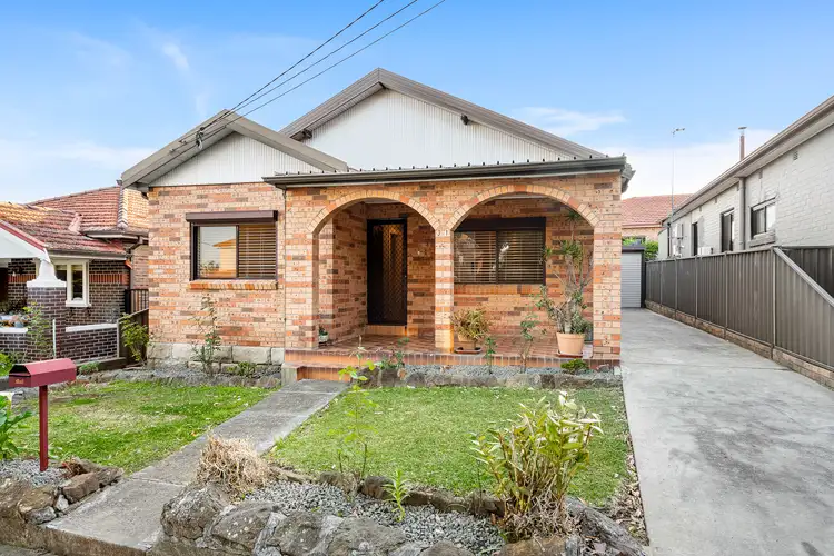 31 Shaw Avenue, Earlwood NSW 2206
