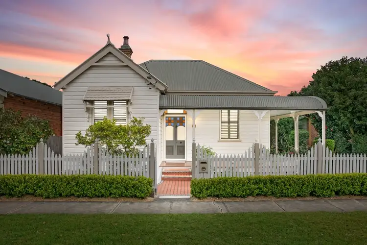 3 Lorn Street, Lorn NSW 2320