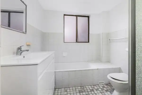 Fifth view of Homely unit listing, 4/7-11 Queens Road, Brighton-Le-Sands NSW 2216