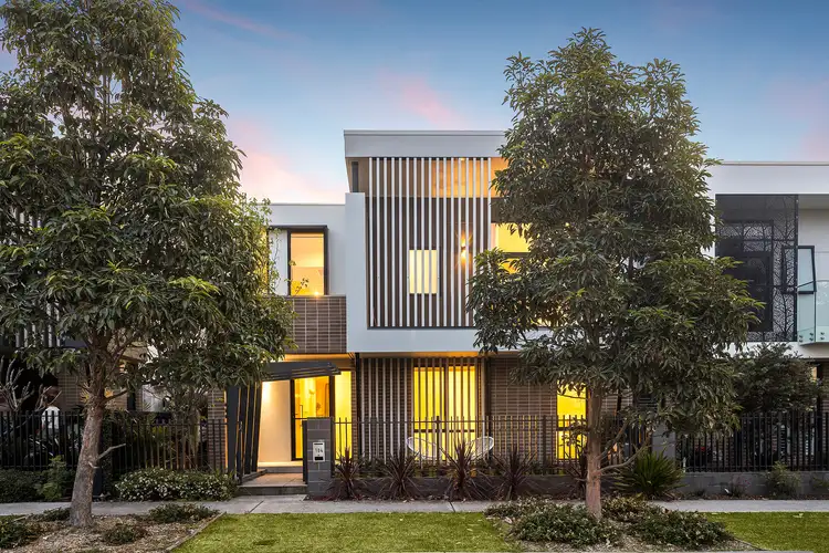 104 The Promontory Drive, Shell Cove NSW 2529