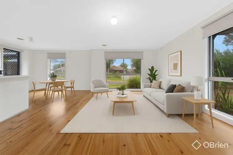Second view of Homely house listing, 7 Dilkara Court, Frankston VIC 3199