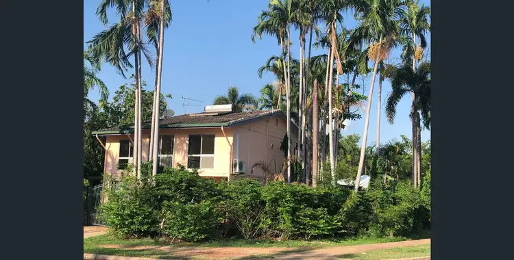 2 James Circuit, Woodroffe NT 830