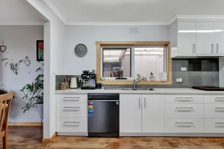 Sixth view of Homely house listing, 5 Kilrush Court, Devonport TAS 7310