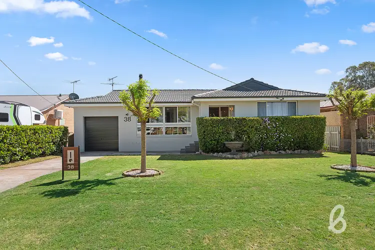 38 Greenwood Avenue, Singleton NSW 2330