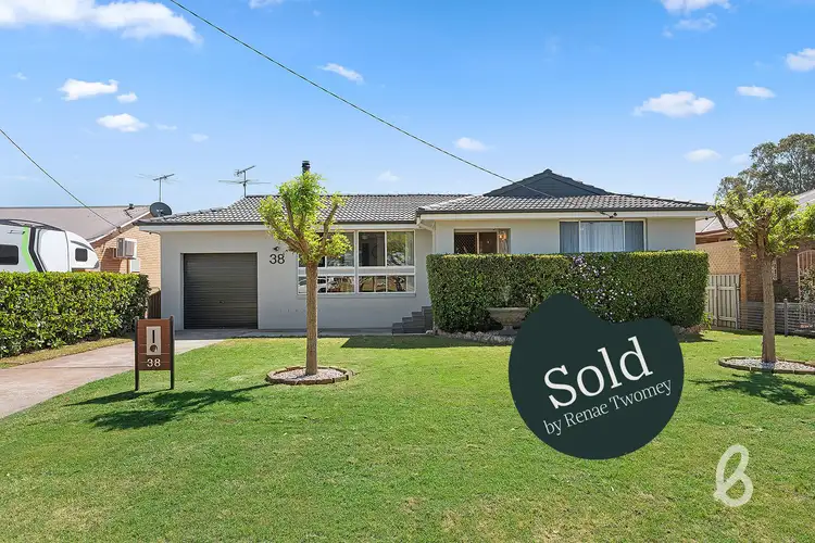 38 Greenwood Avenue, Singleton NSW 2330