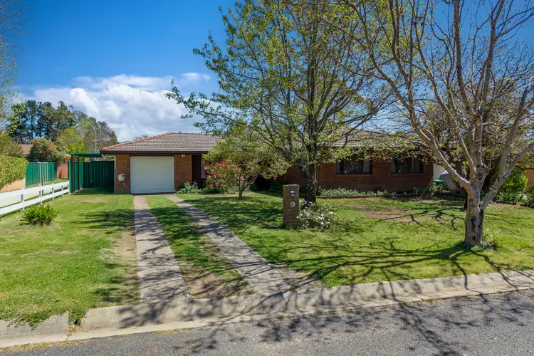 17 Lonsdale Street, Armidale NSW 2350