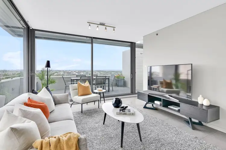 1102/11 Chandos Street