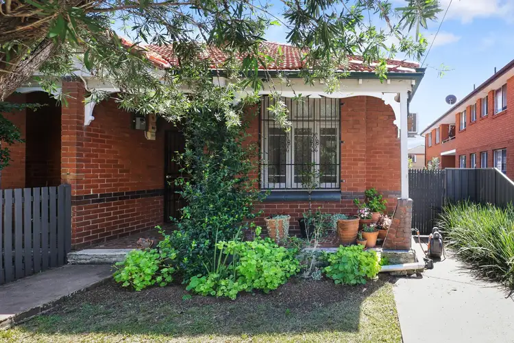 33 Fletcher Street