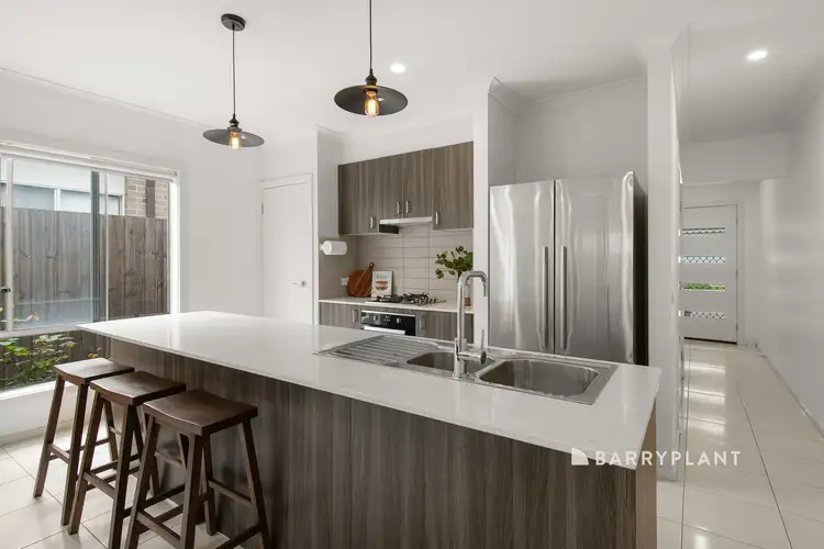 Sixth view of Homely house listing, 5 Allusive Walk, Narre Warren VIC 3805
